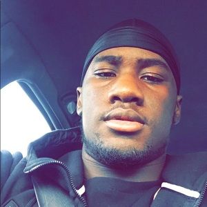 Meet your Posher, Deonte